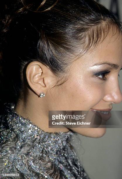 Jennifer Lopez at VH-1 Vogue Fashion Awards, New York, October 23, 1998.