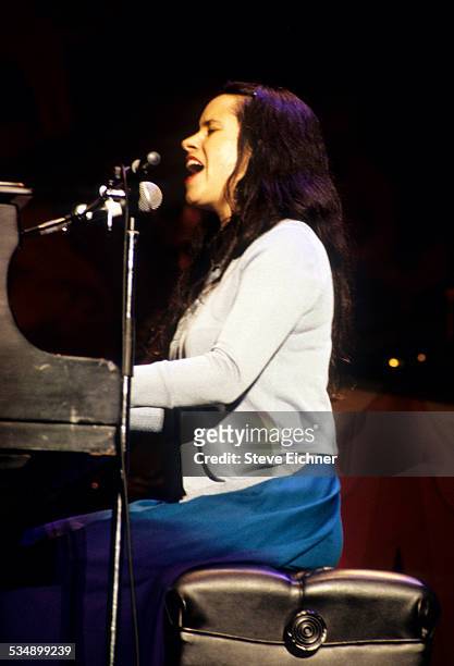 Natalie Merchant of 10,000 Maniacs at Lilith Fair Concert at Jones Beach, Wantagh, New York, July 16, 1998.