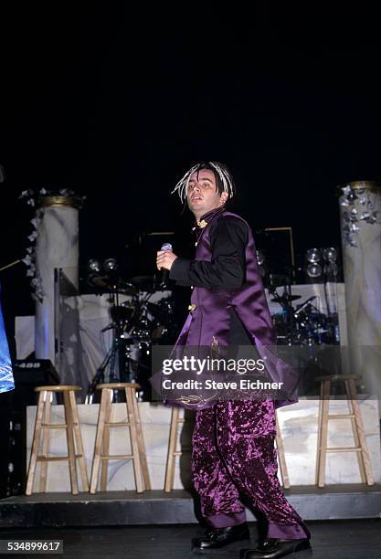 Chris Kirkpatrick of N'Sync performs at World Aids Day Benefit Beacon Theater, New York, December 17, 1998.