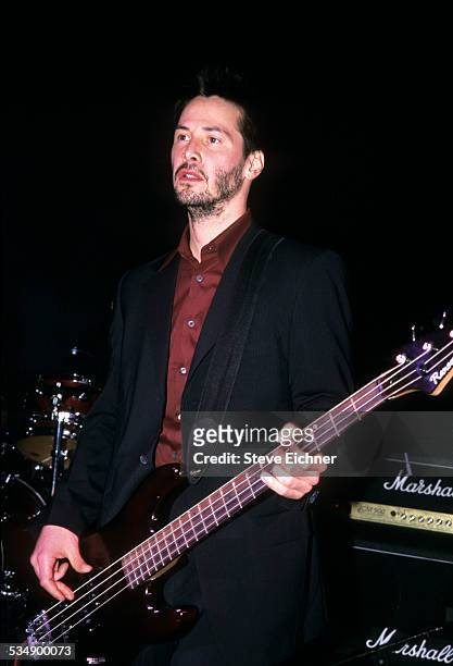 Keanu Reeves and Dogstar perform at Irving Plaza, New York, July 6, 2000.