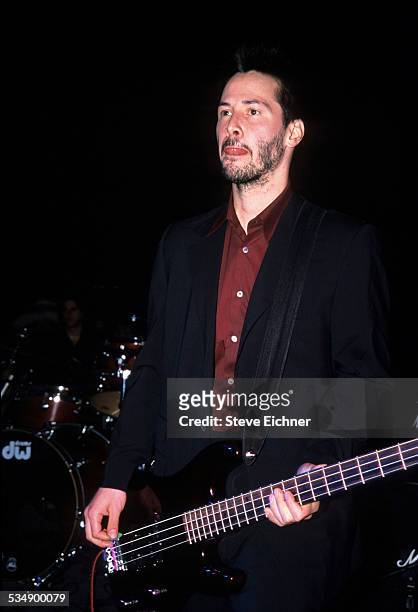 Keanu Reeves and Dogstar perform at Irving Plaza, New York, July 6, 2000.