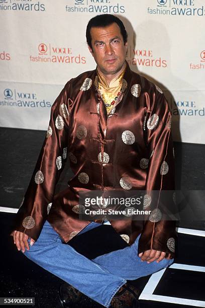 Steven Seagal at VH-1 Vogue Fashion Awards, New York, December 5, 1999.