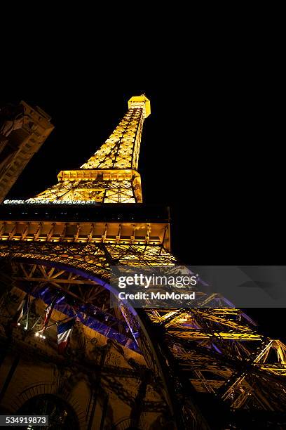 paris las vegas hotel and casino - las vegas replica eiffel tower stock pictures, royalty-free photos & images
