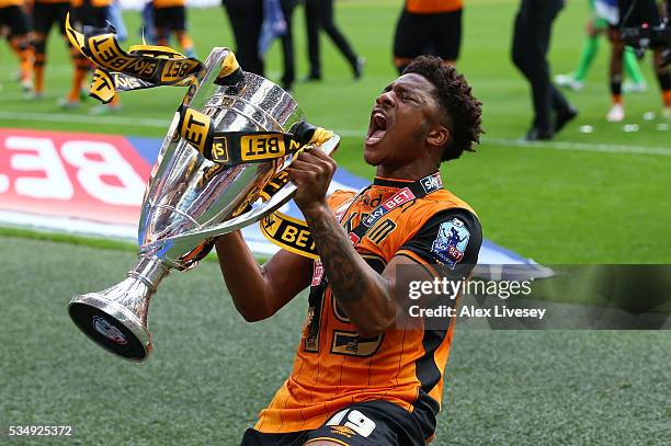 Chuba Akpom of Hull City celebrates with the trophy after the Sky Bet Championship Play Off Final match between Hull City and Sheffield Wednesday at...