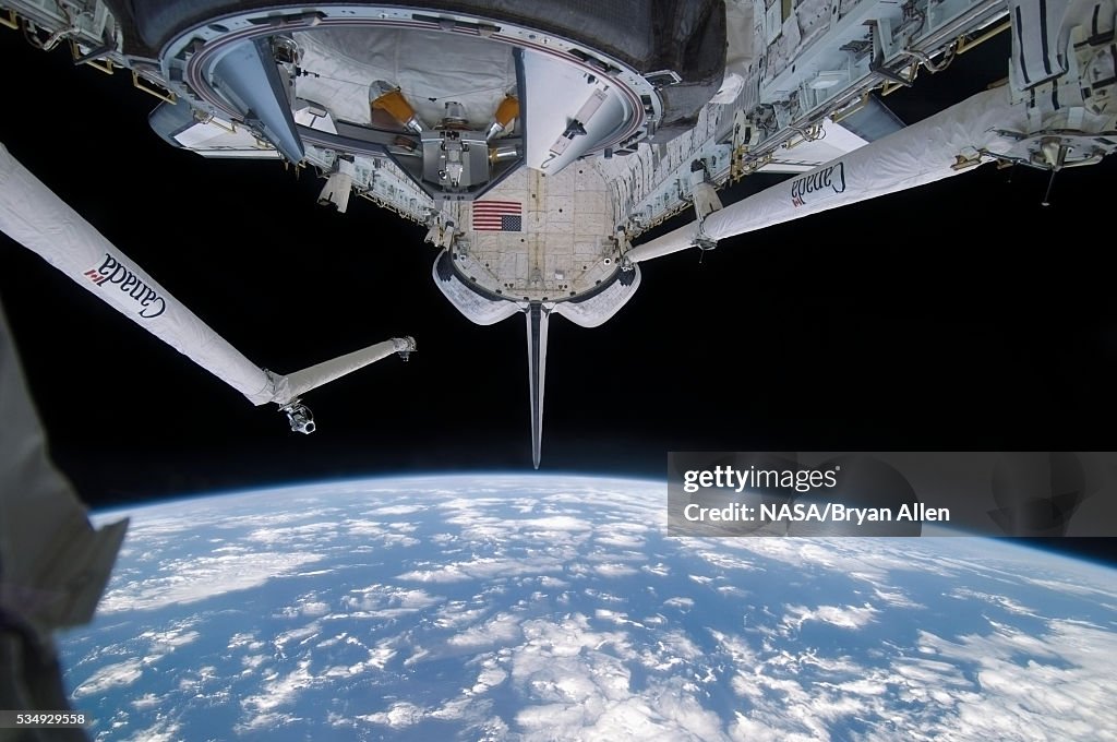 Shuttle Payload Space Shuttle Payload Bay