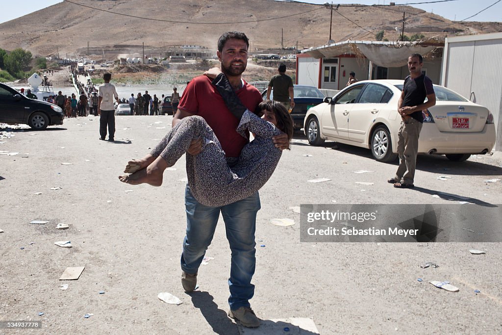 Yezidi Stranded on Mt. Sinjar Return to Iraqi Kurdistan
