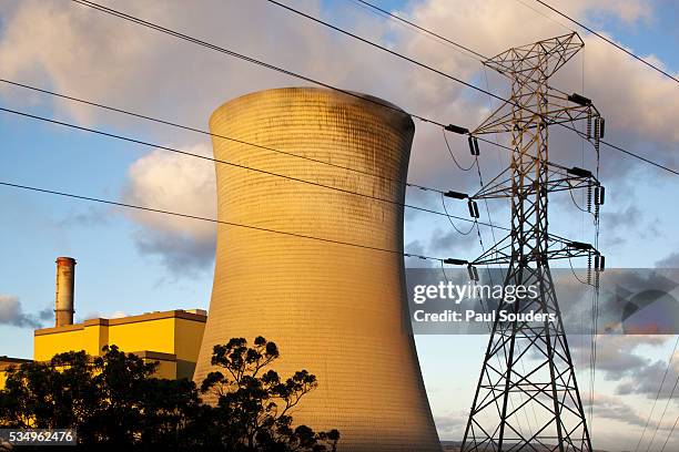 truenergy yallourn electrical power station in australia - yallourn stock pictures, royalty-free photos & images