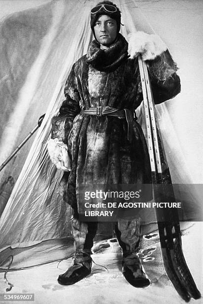 Richard Evelyn Byrd , American explorer of the North and South Poles, 1929-1930 photograph.