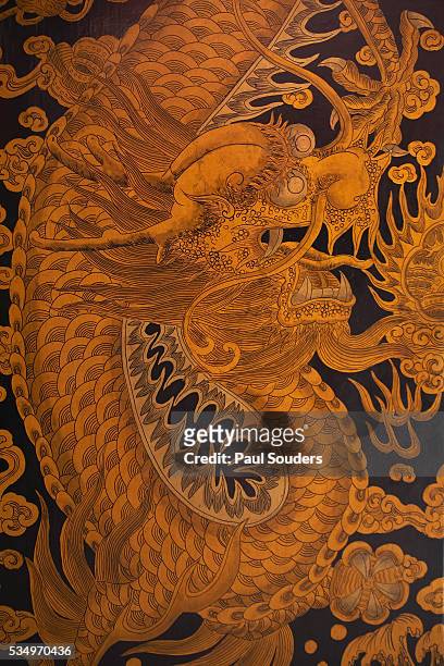 dragon painting at thiam hock keng temple - singapore thian hock keng temple stock pictures, royalty-free photos & images
