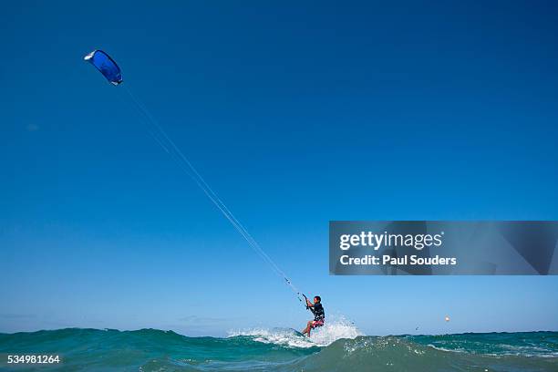 kite surfer in dominican republic - cabarete dominican republic stock pictures, royalty-free photos & images