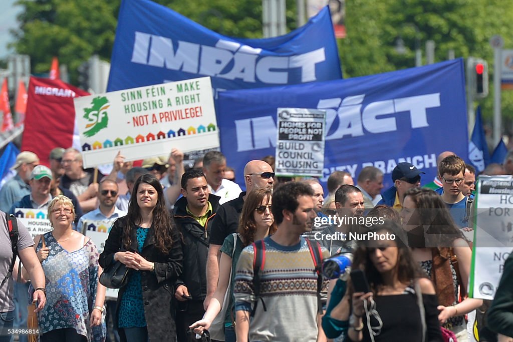 Ireland: Hundreds protest against the Homelessness and Housing Crisis