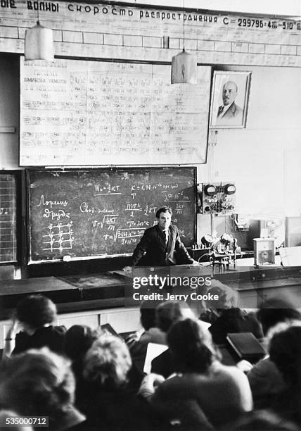 Soviet Union Math 3,307 Soviet School Stock Photos, High-Res Pictures, and Images - Getty ...