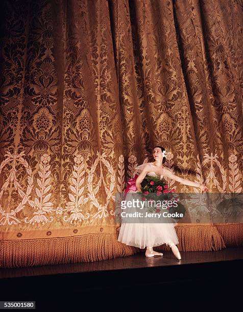 The prima ballerina Alicia Markova takes a bow after a performance at the Old Metropolitan Opera in Manhattan.