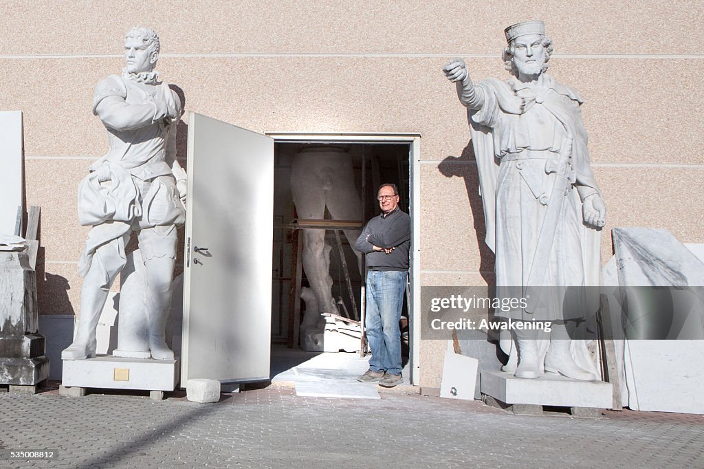 Italy - The making of marble statues in Tuscany