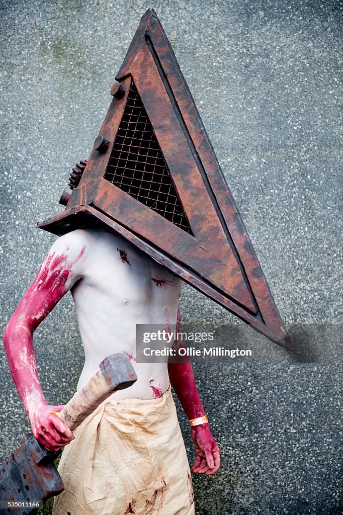 Pyramid Head Mask