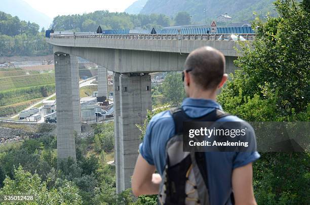 People marched to the construction site Giaglione, where they were stopped by heave Police forces.