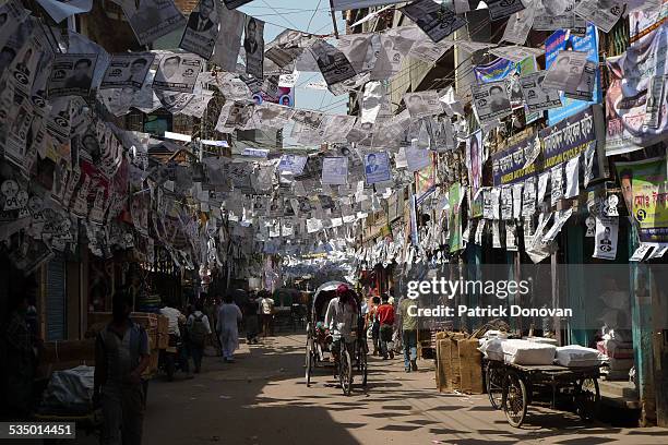 bangshal road, old dhaka - dhaka stock pictures, royalty-free photos & images