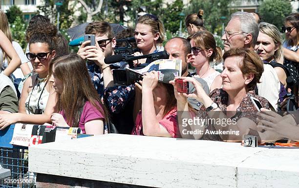 Fans attends Jonny Deep at the press opening of the 72 Venice Film Festival