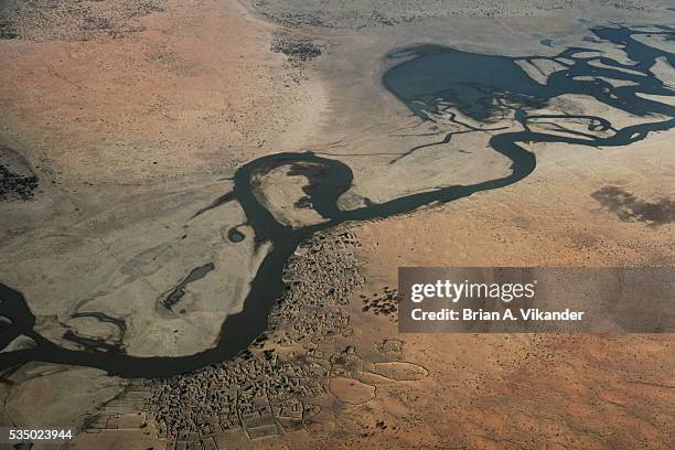 aerial view of niger river through sahara desert - mali aerial stock pictures, royalty-free photos & images