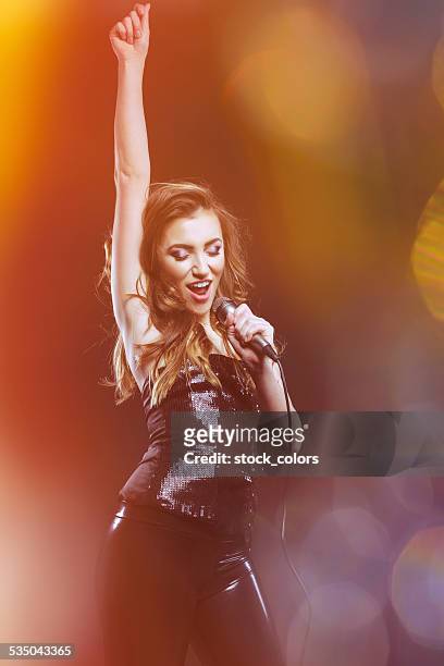so happy when singing - pop musician stock pictures, royalty-free photos & images