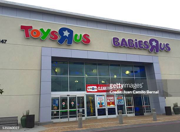 Retail sign. Toys R Us and Babies R Us store in Seal Beach, California.
