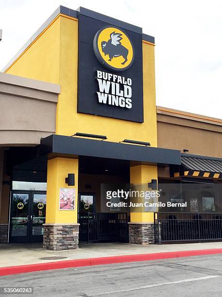 Retail sign. Buffalo Wild Wings restaurant in Lakewood, California.