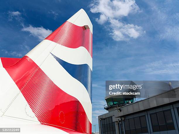 british airways logo on airplane - british airways plane stock pictures, royalty-free photos & images