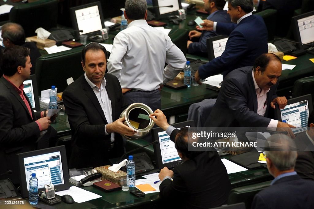 IRAN-POLITICS-PARLIAMENT