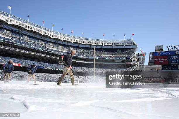 Ice Baseball Snow Baseball Photos and Premium High Res Pictures - Getty Images
