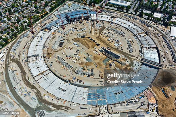 new apple headquaters - cupertino stock-fotos und bilder