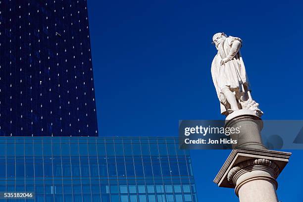 columbus column in columbus circle, new york city. - time warner center stock pictures, royalty-free photos & images