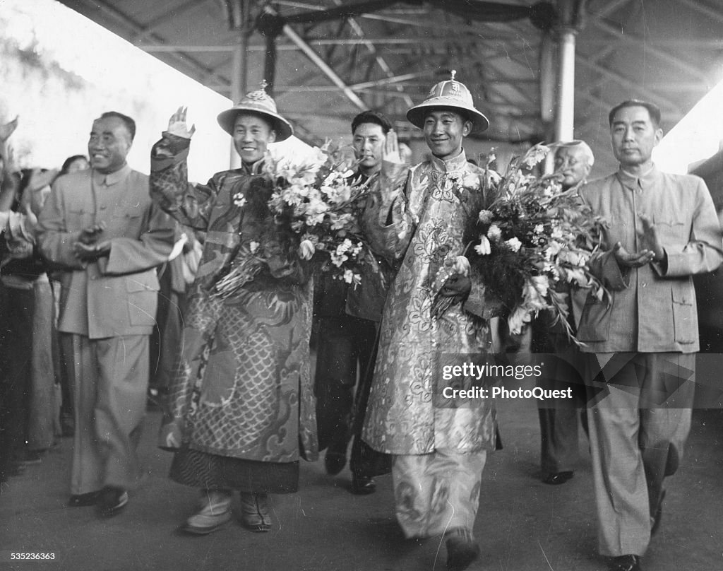 Dalai Lama Arrives In Peking