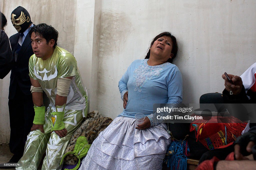 Female Lucha Libre Wrestling - The Fighting Cholitas