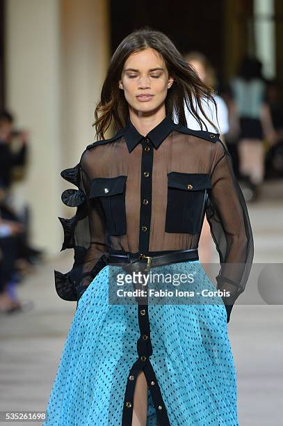 Model walks the runway during the Emanuel Ungaro fashion show at Paris Fashion Week Womenswear Spring/Summer 2014 on Septemner 30, 2013 in Paris,...