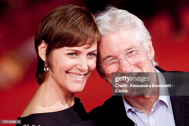 Carey Lowell and actor Richard Gere attend the premiere of movie "Days of Heaven" presentde at the 6th International Rome Film Festival