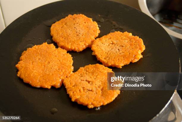 Vade Food Rounded 118 Vade Stock Photos, High-Res Pictures, and Images - Getty Images