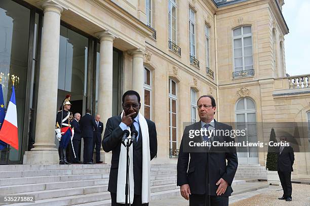 Francois Hollande and Dioncounda Traore. France's President Francois Hollande meets President of Mali Dioncounda Traore at Elysee Palace. Paris,...