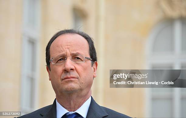 Francois Hollande and Dioncounda Traore. France's President Francois Hollande meets President of Mali Dioncounda Traore at Elysee Palace. Paris,...