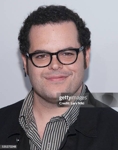 Josh Gad attends the FX Networks Upfront premiere screening of Fargo at the SVA Theater in New York City. © LAN