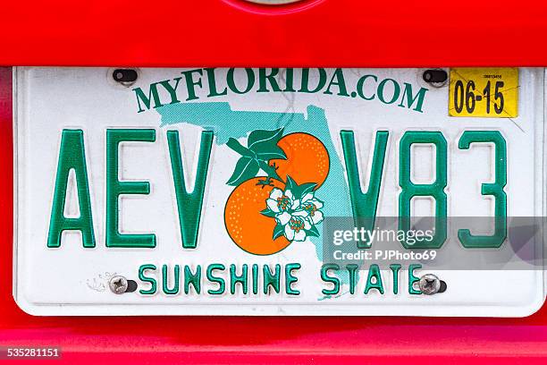 license plate - florida - license plate stockfoto's en -beelden