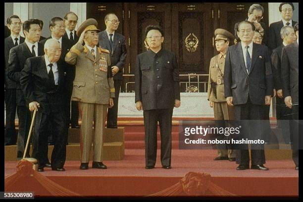 On 8 July 1994, at age 82, Kim Il-sung collapsed from a sudden heart attack. His son Kim Jong-il succeeds him.