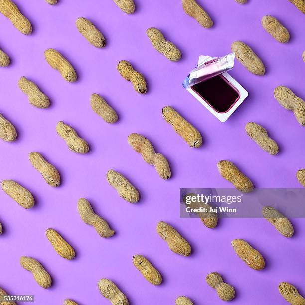 Repeating Pattern of Peanuts With Packet of Jelly