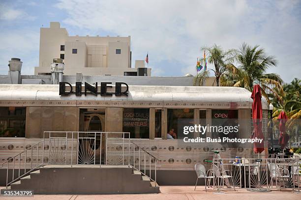 vintage diner in miami beach - usa diner stock pictures, royalty-free photos & images