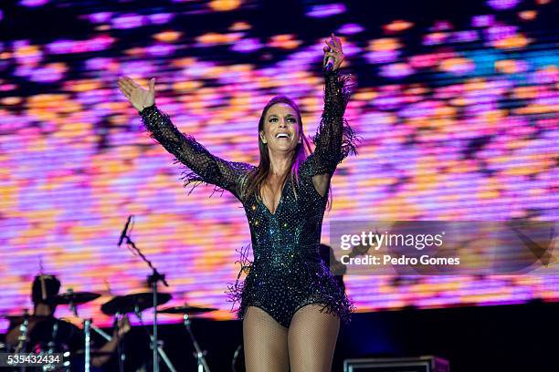 After a cancellation by Ariana Grande, brazilian singer Ivete Sangalo performs for the second time on Mundo stage at Rock in Rio on May 29, 2016 in...