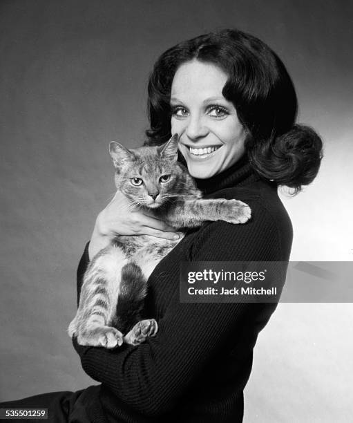 Actress Valerie Harper in 1971.