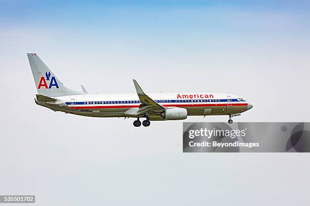 航空機・ヘリコプター AmericanAirlines BOEING737-800 127 American Airlines 737 800 Stock Photos, High-Res Pictures, and