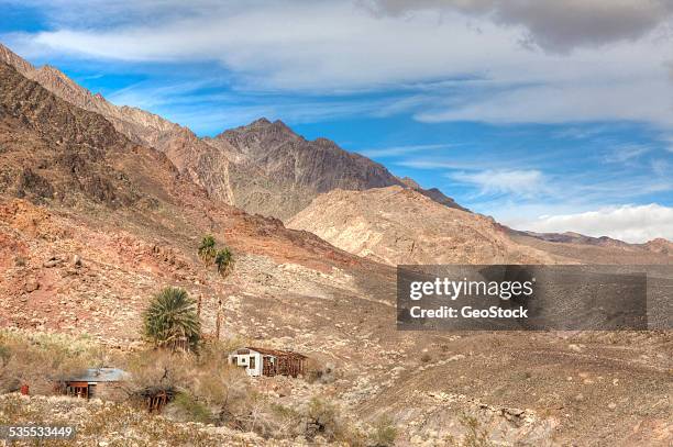 ruins at a talc mine in the desert - soapstone stockfoto's en -beelden