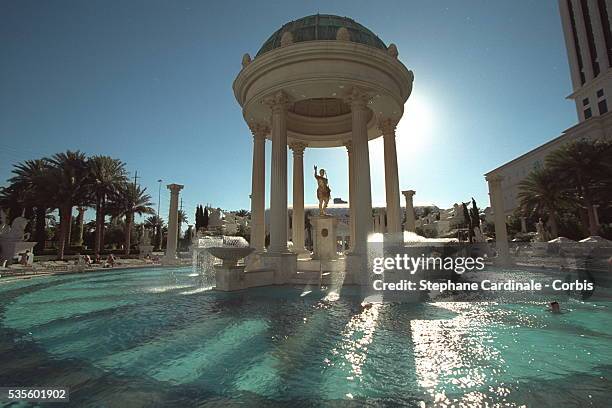 Swimming Pool In Rome Roman Pools Photos and Premium High Res Pictures - Getty Images