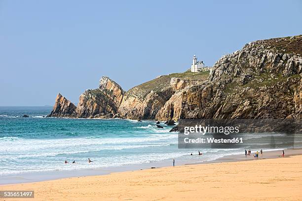 france, brittany, department finistere, crozon peninsula, beach - finistere stock pictures, royalty-free photos & images