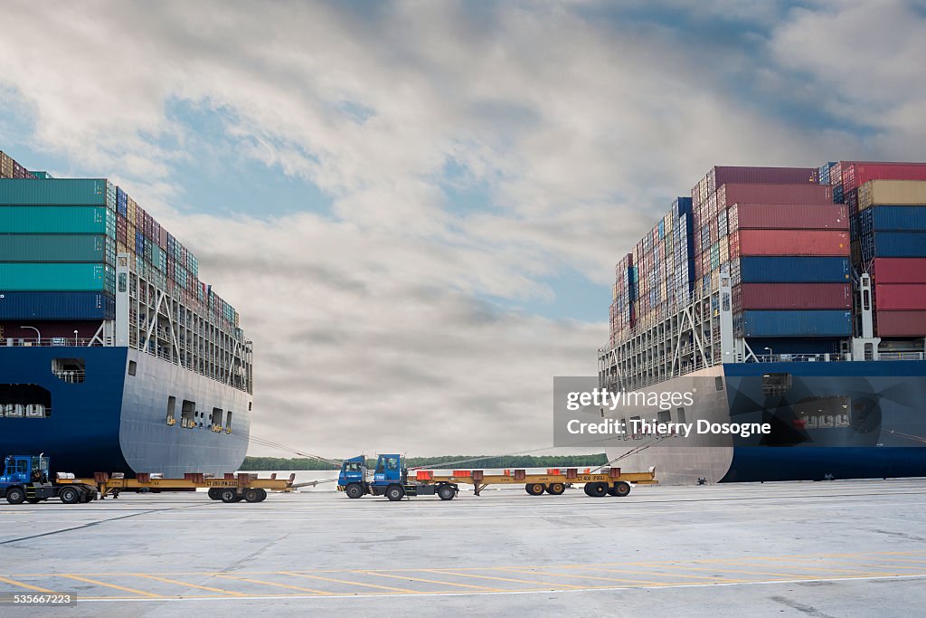 Container ship